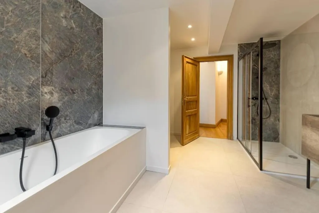 Apartment Unique Flat On The Grand Place Brussels