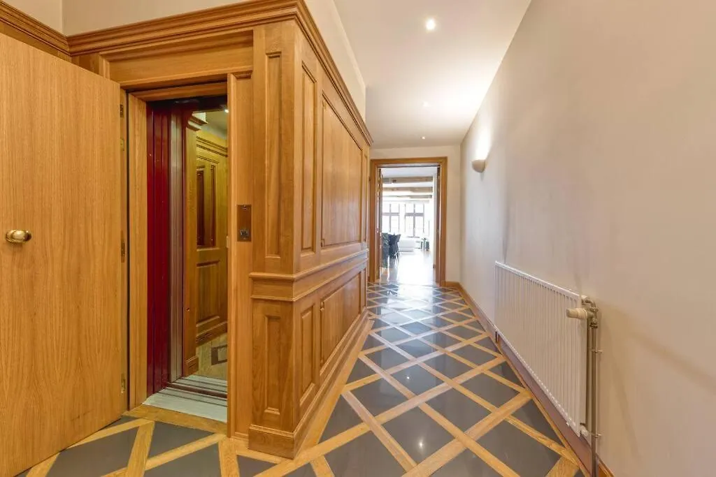 Unique Flat On The Grand Place Brussel Appartement