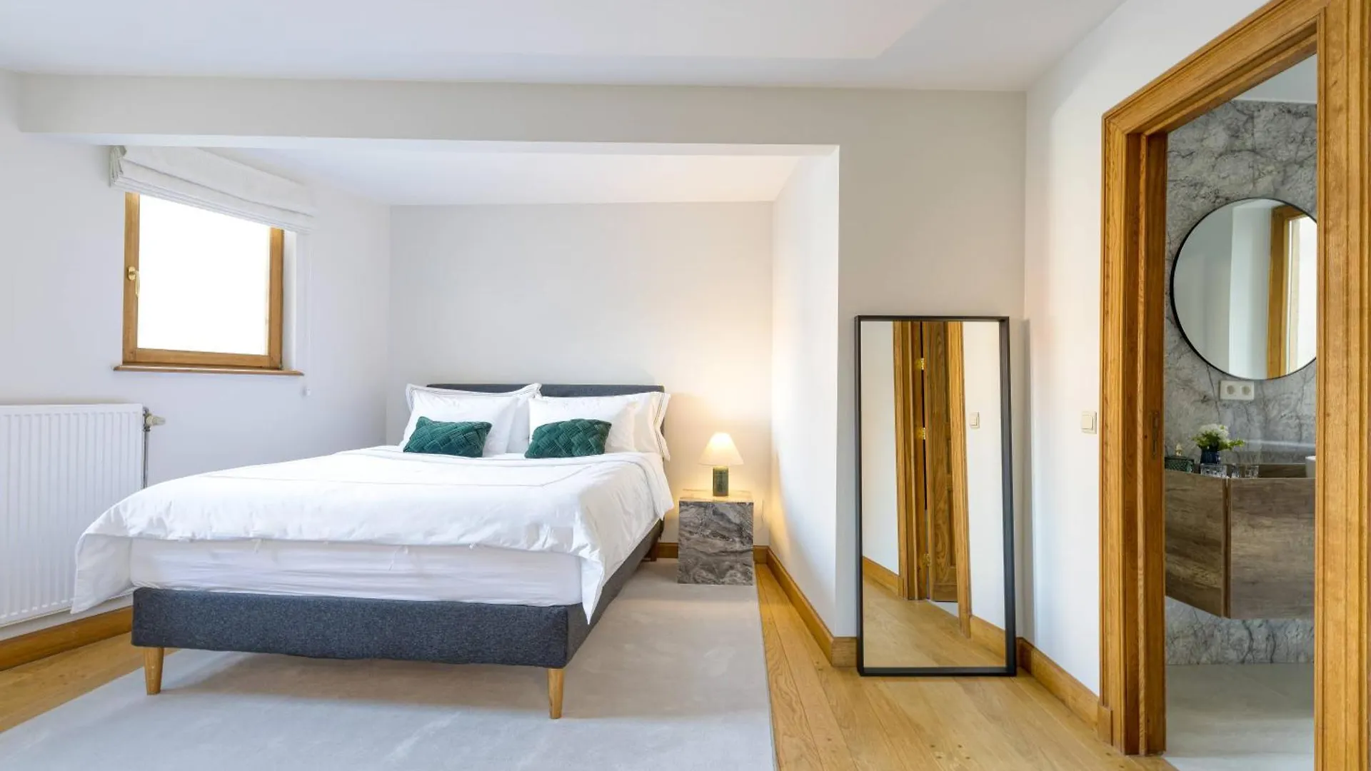 Unique Flat On The Grand Place Brussels