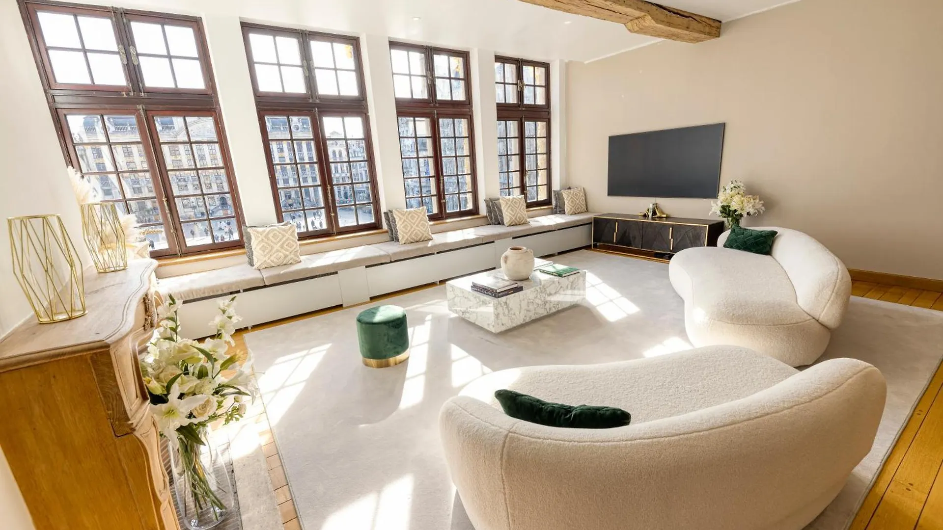 Unique Flat On The Grand Place Brussels Belgium