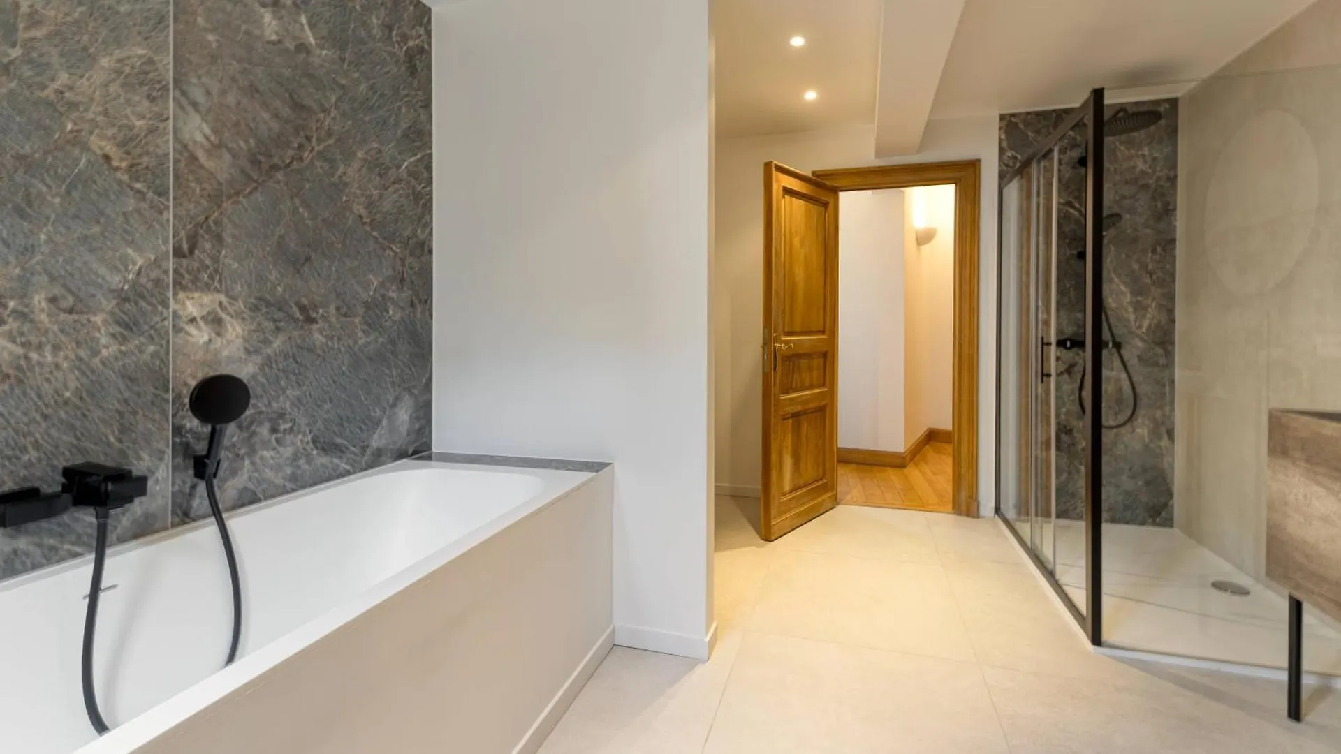 Unique Flat On The Grand Place Brussels